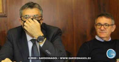 Piero Comandini, Gianfranco Ganau, foto Sardegnagol riproduzione riservata