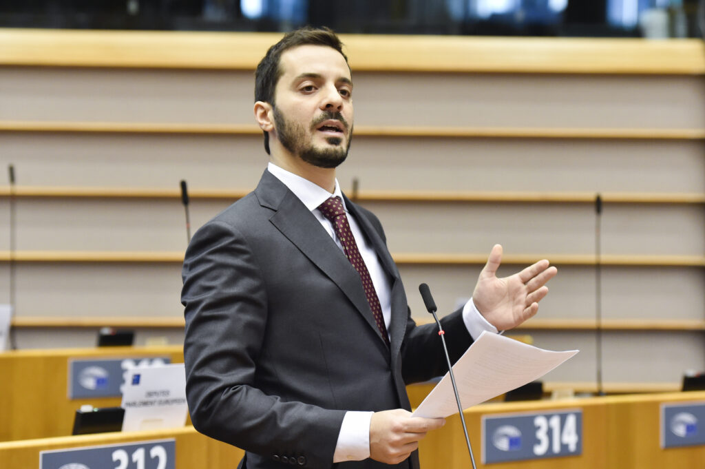 Vincenzo Sofo, foto Eric Vidal Parlamento Europeo 2020