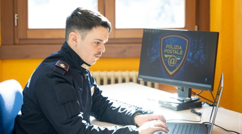 Polizia-postale, foto comunicato stampa